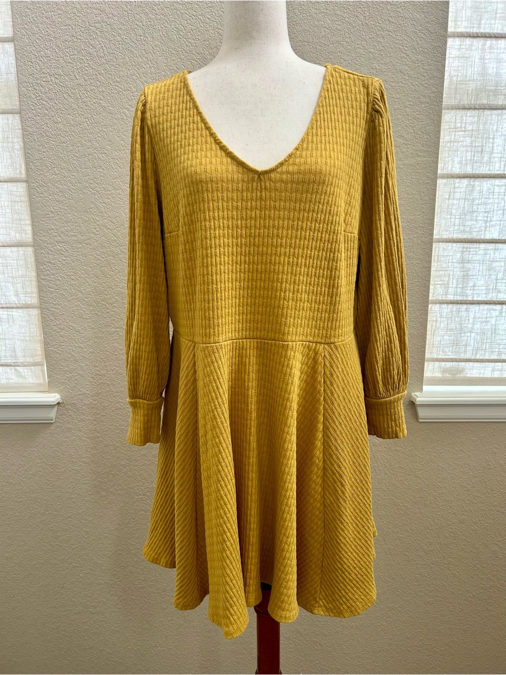 ModCloth V-Neck Long Sleeve Swing Dress 2x